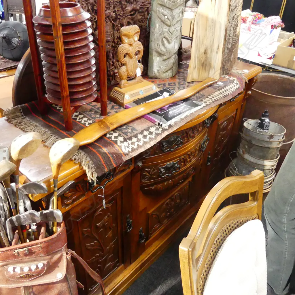KAURI COLONIAL POTBELLIED SIDEBOARD W. 1540MM Image 1++