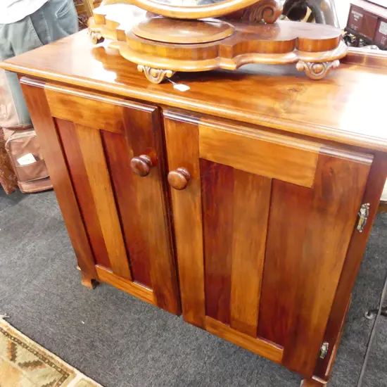 WOODEN CABINET H. 950 MM W. 1040 MM