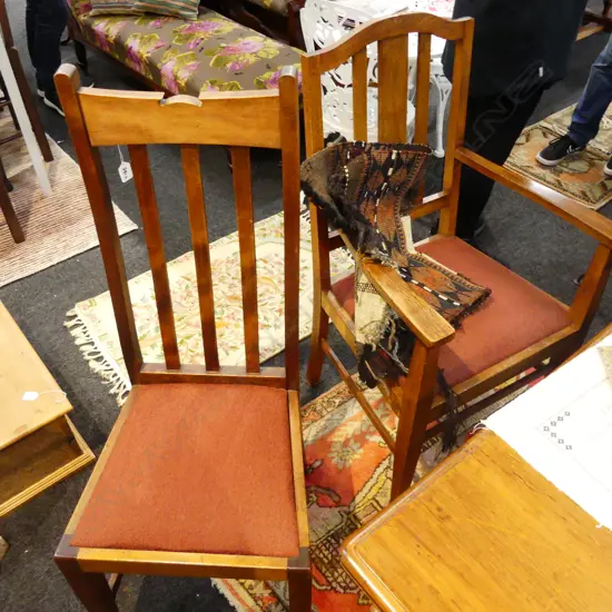 6 KAURI ARTS AND CRAFTS DINING CHAIRS AND 2 OAK CARVERS H. 1070