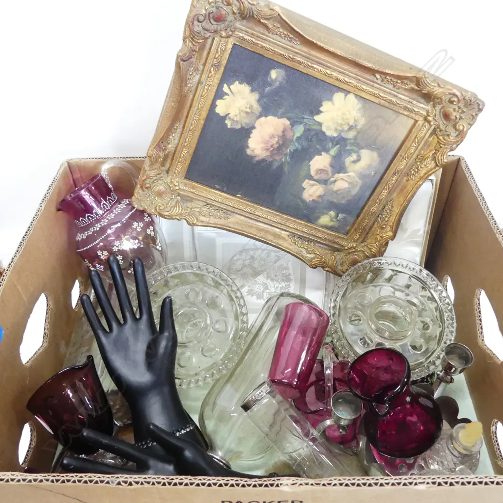 LOT NAPKINS/ EPERGNES / BRUSHES / VICTORIAN GLASS ETC Image 1++