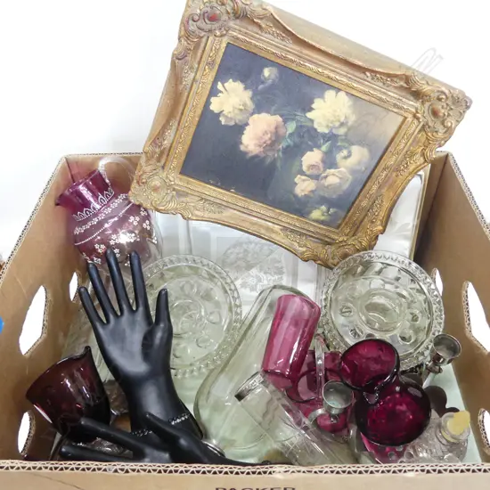 LOT NAPKINS/ EPERGNES / BRUSHES / VICTORIAN GLASS ETC