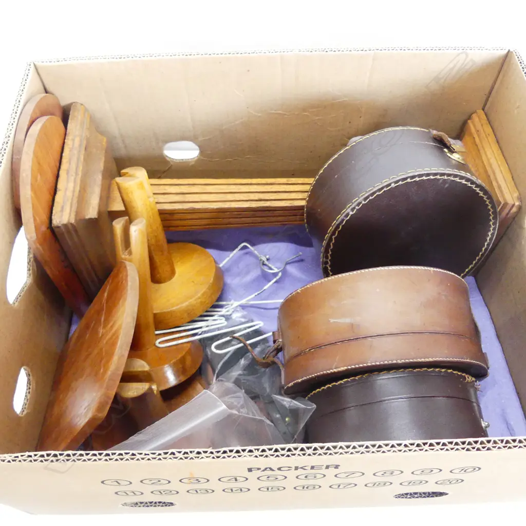 LOT COLLAR BOXES / LABELS / HAT SIGNS / ETC Image 1++