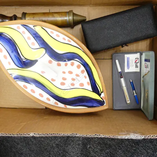 BOX LOT 'ULTRA LENS', CAKE ICING PUMP, PEN, CERAMIC TUREEN