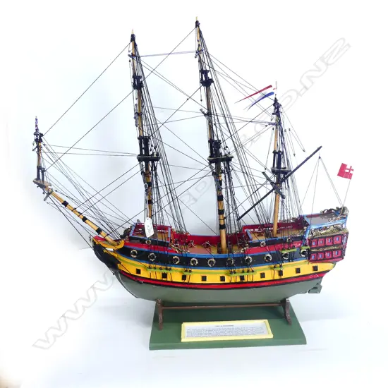 SHIP'S MODEL OF THE HAMPSHIRE
