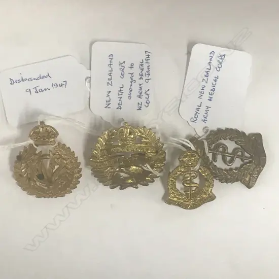 CAP/COLLAR BADGES: NZ VETERINARY CORPS; NZ DENTAL CORPS; 2 x ROYAL NZ ARMY MEDICAL CORPS [NZMC; NZAMC] (4)