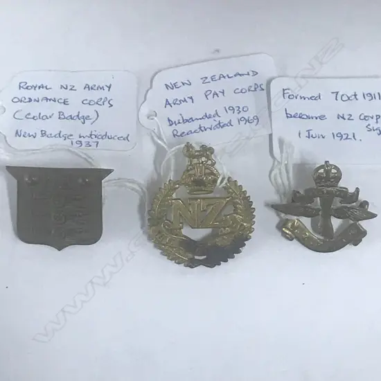 ROYAL NZ ARMY ORDNANCE CORP, NZ ARMY PAY CORPS, NZ POST & TELEGRAPH CORPS BADGES (3)