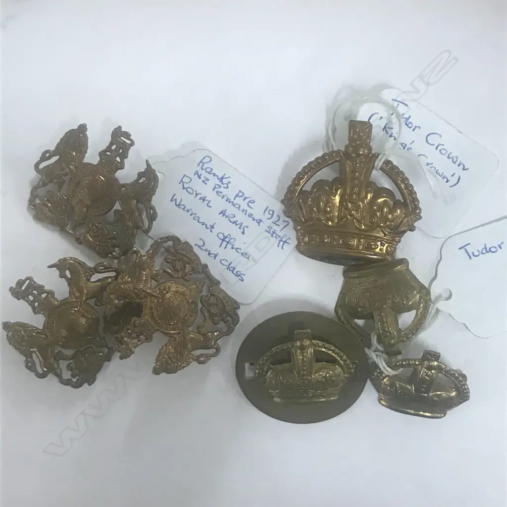 BADGES: 3 x NZ PERMANENT STAFF; 4 x TUDOR CROWN  ((7) Image 1++