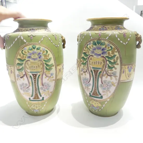 PR NIPPON HAND PAINTED VASES H. 310MM