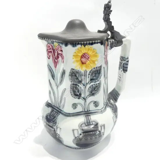 ENGLISH RELIEF MOULDED FLORAL JUG W. PEWTER LID H. 280MM
