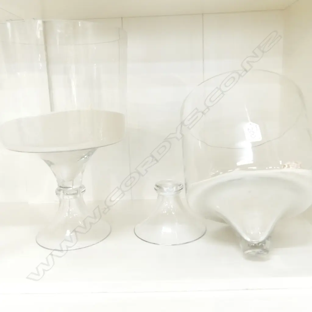 GLASS DISPLAY FLORIST STANDS W/ SAND/SHELLS - ONE A/F Image 1++