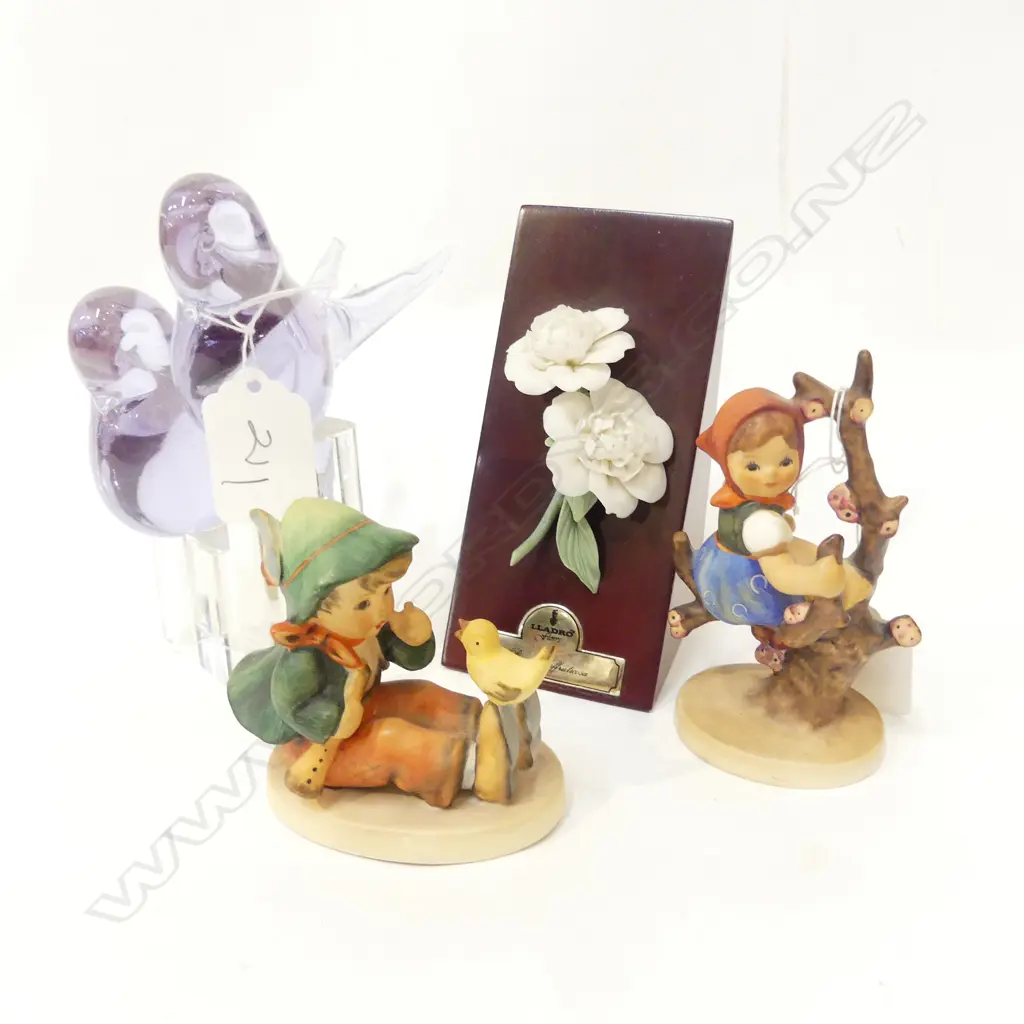GLOEBEL FIGURINES,LLADRO FLOWER,GLASS BIRDS Image 1++