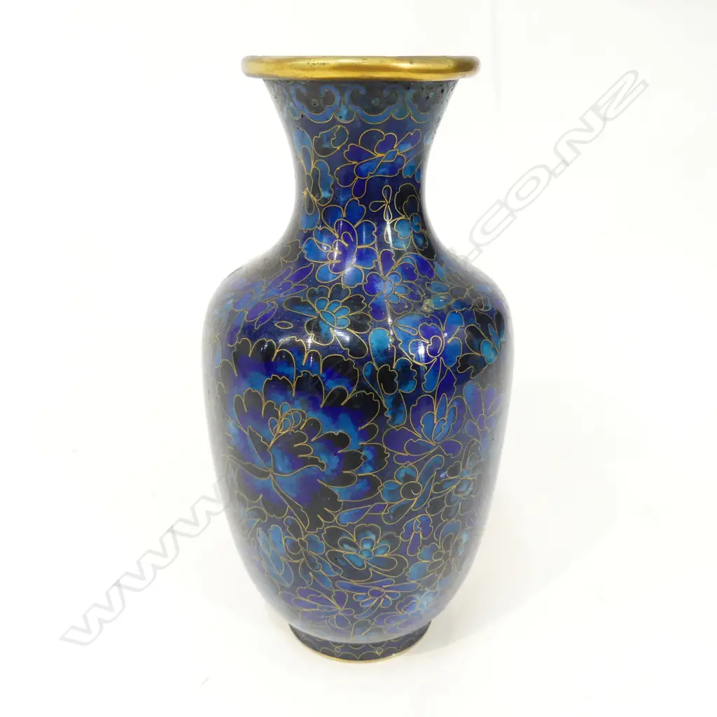 BLUE CLOISONNE VASE Image 1++