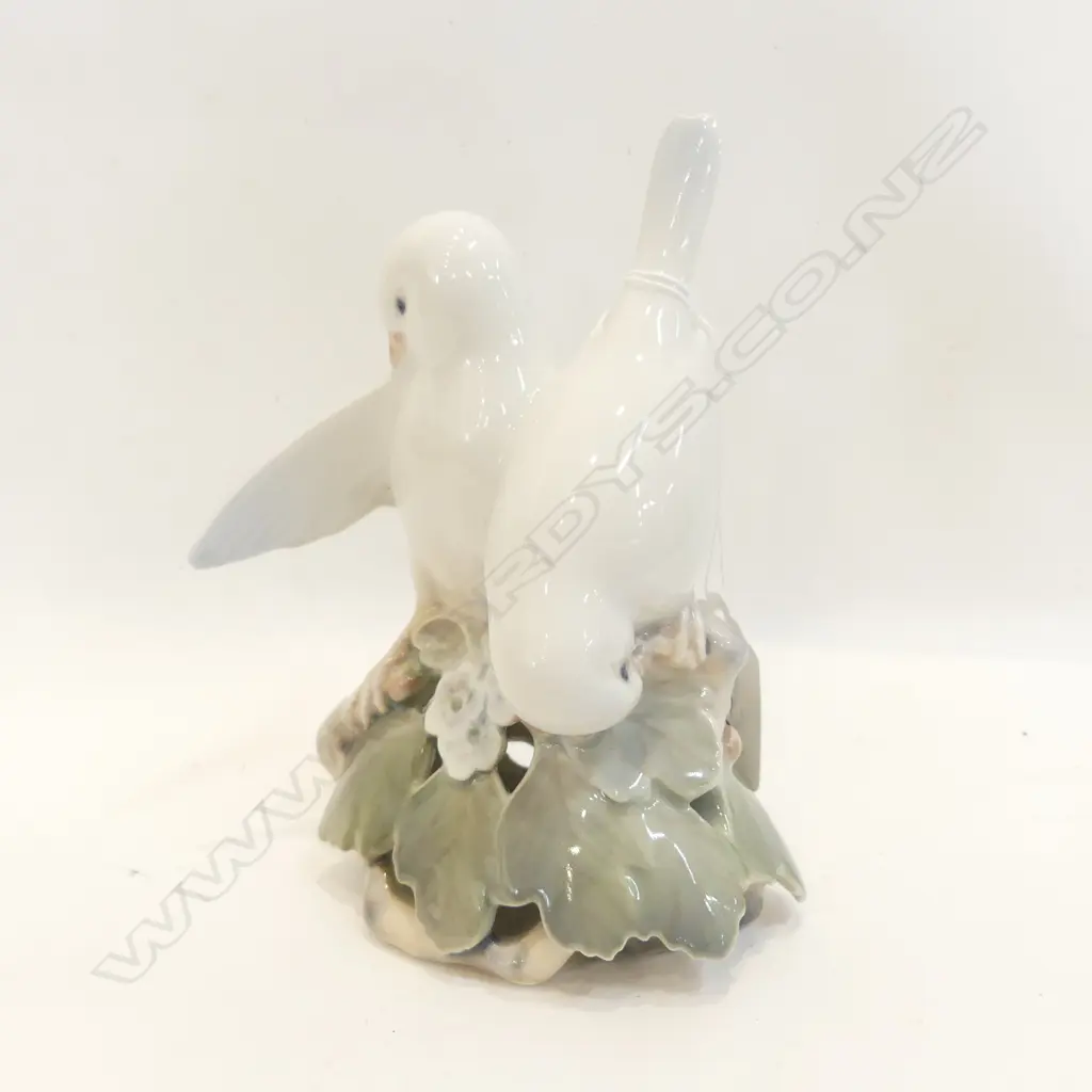 ROYAL COPENHAGEN 402 DOVES Image 1++