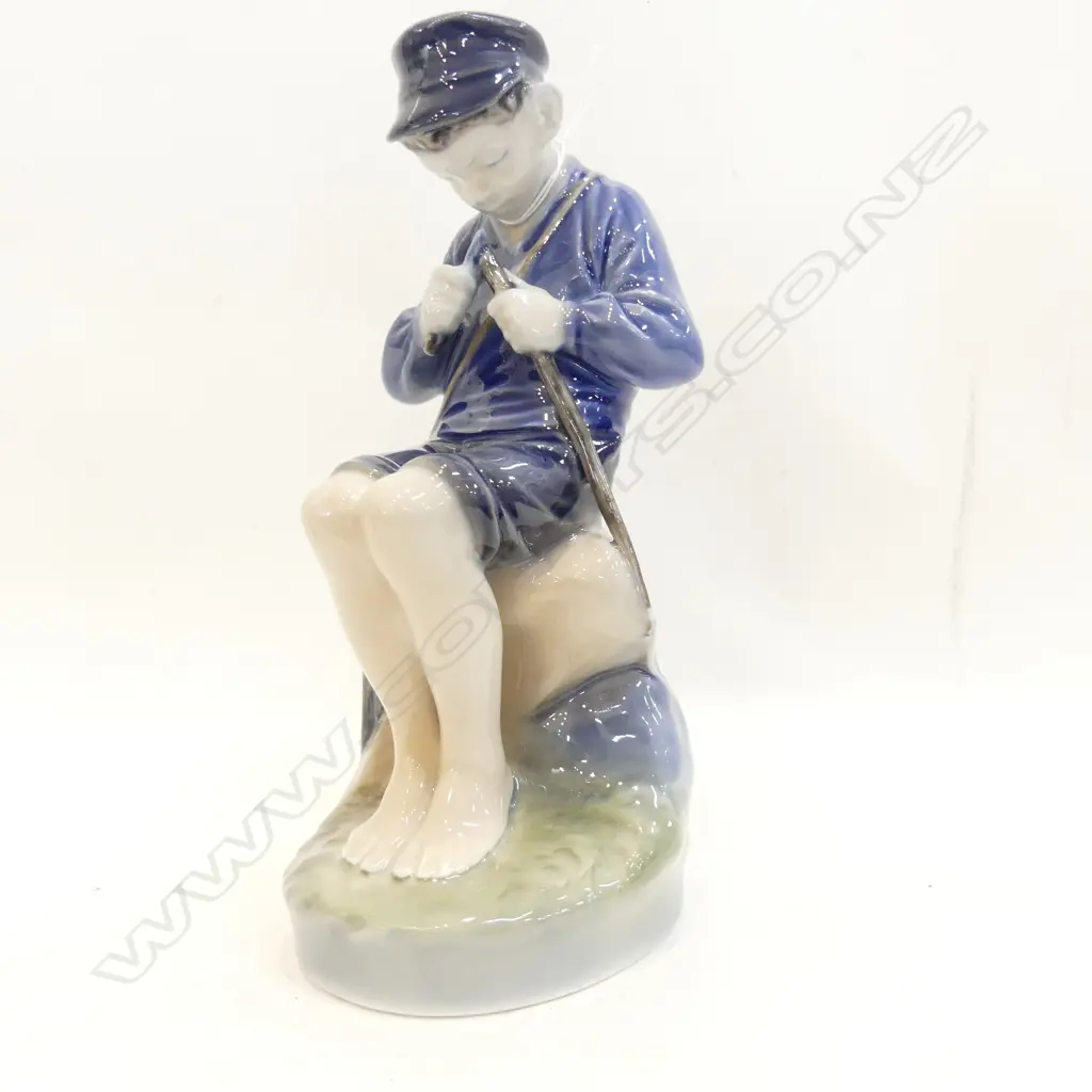 ROYAL COPENHAGEN 905 BOY SHARPENING STICK Image 1++