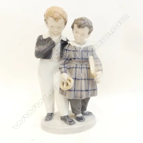 ROYAL COPENHAGEN 1761 TWO SCHOOLBOYS