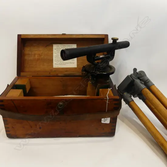 OLD SURVEYORS SIGHTING LEVEL ON TRIPOD CASED 