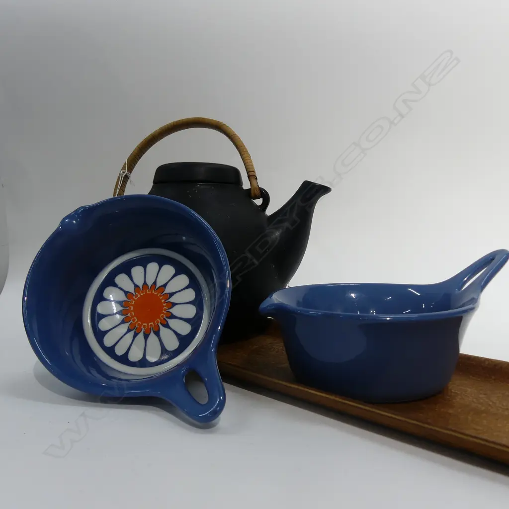 SWEDISH WOODEN TRAY, NORWAY RAMEKINS & ARABIA TEAPOT (A/F) Image 1++