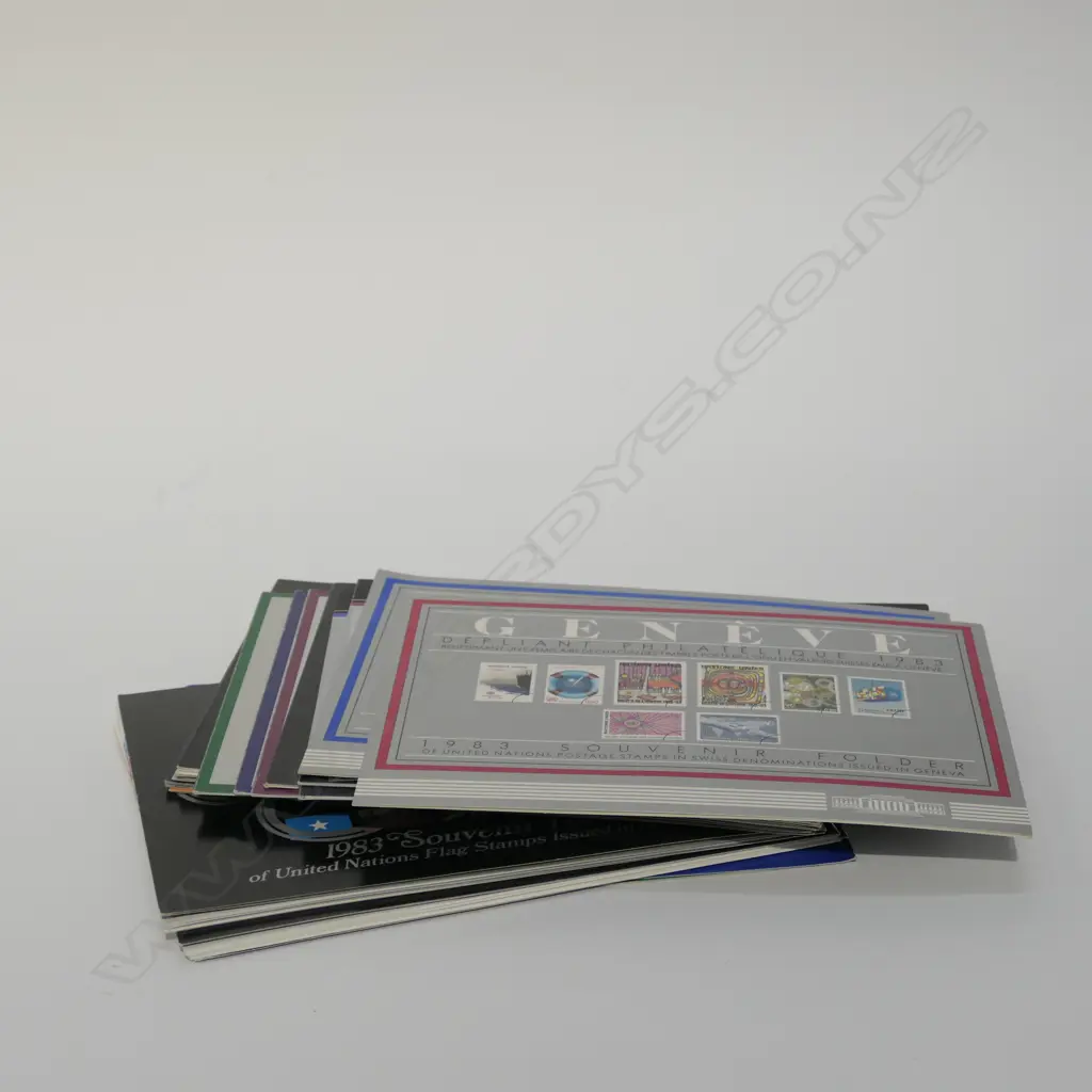 ASST STAMP PACKS: SOUVENIR FOLDER, FLAGS Image 1++