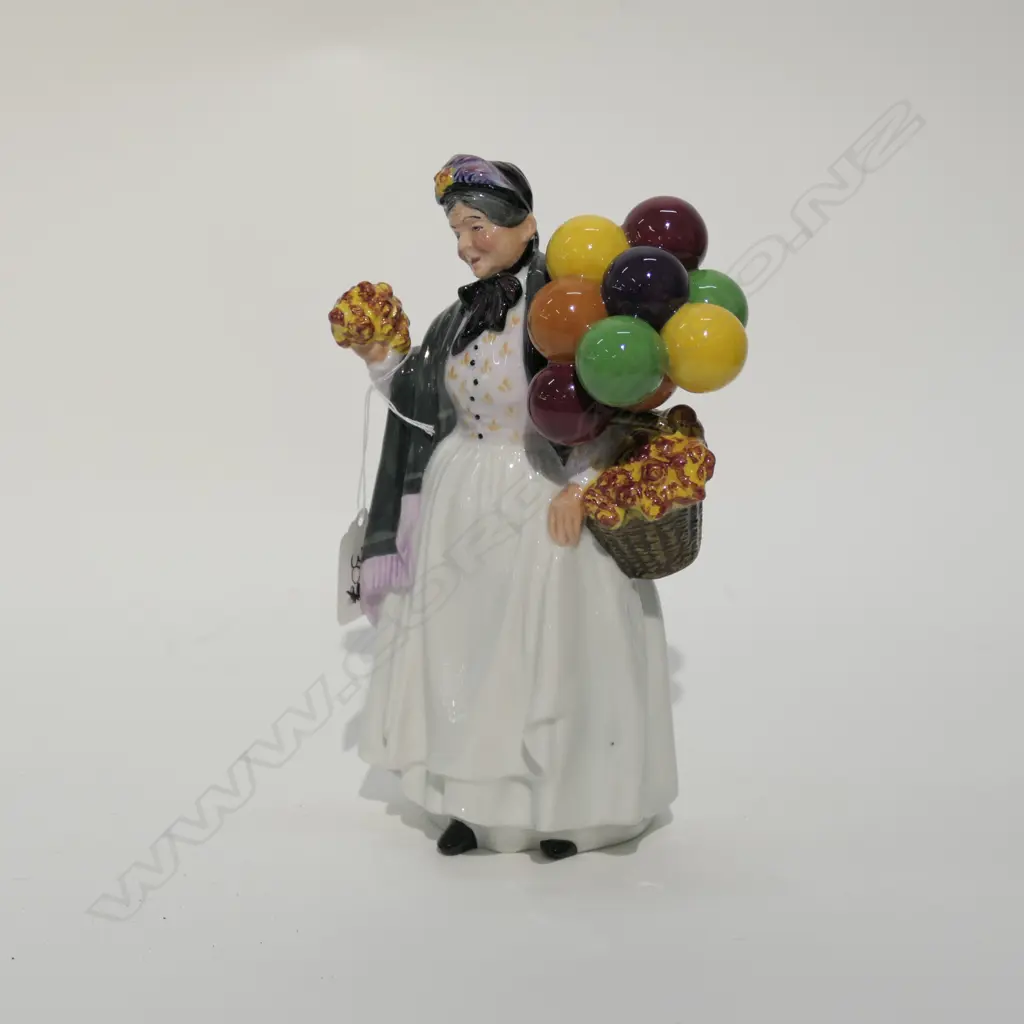 .ROYAL DOULTON BIDDY PENNY FARTHING HN1843 Image 1++