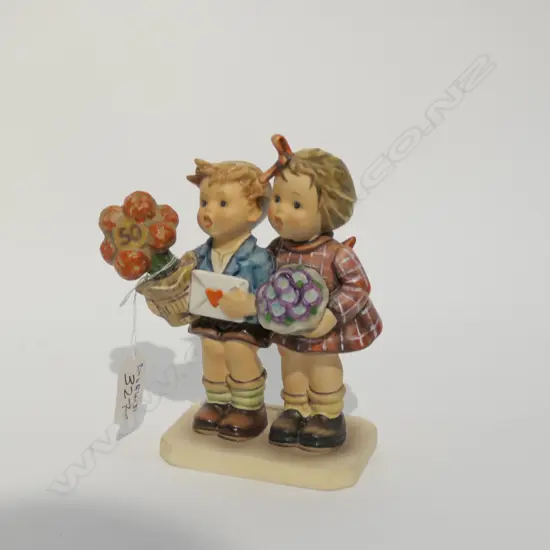 HUMMEL JUBILEE 416 TMK6 (SOLD 1985 ONLY) 6 1/4" HIGH