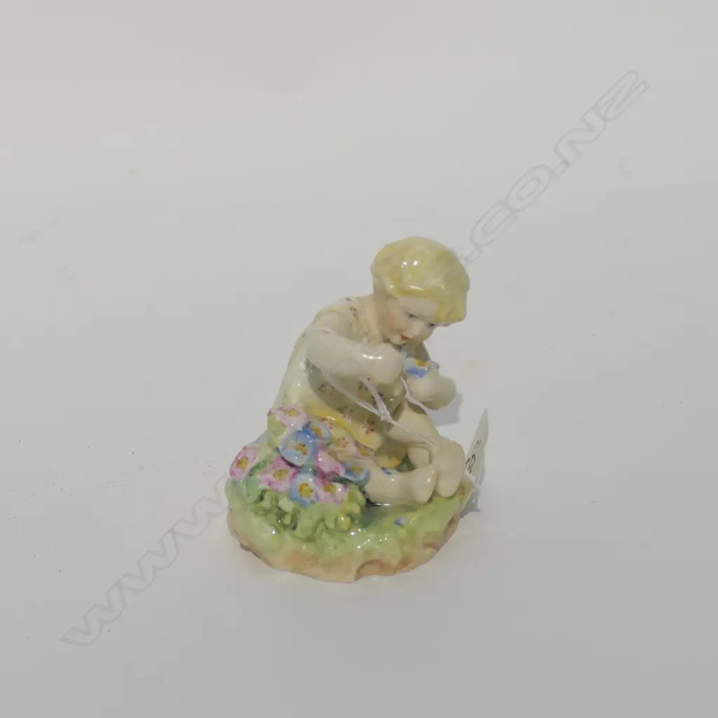 ROYAL WORCESTER MISCHIEF 2914 Image 1++