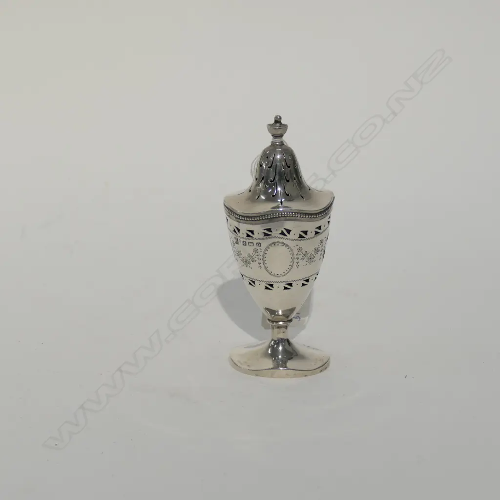SMALL SILVER ICING SUGAR CASTER, B'HAM 1913, BLUE GLASS LINER. H.125mm Image 1++