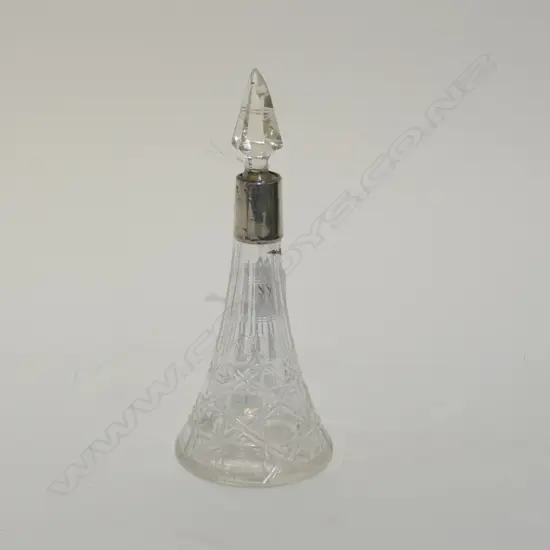 SILVER & CRYSTAL EIFFEL TOWER PERFUME BOTTLE