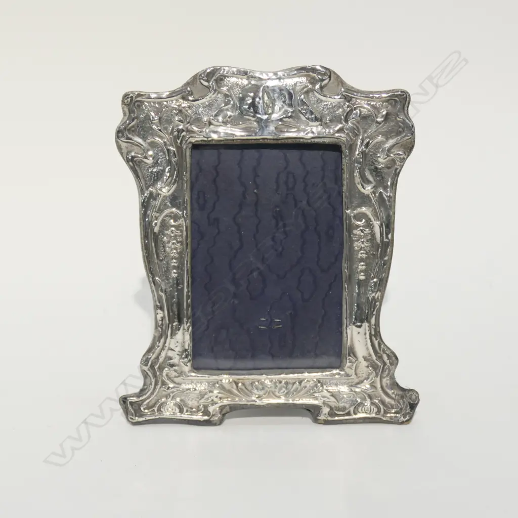 SILVER ART NOUVEAU PHOTO FRAME Image 1++