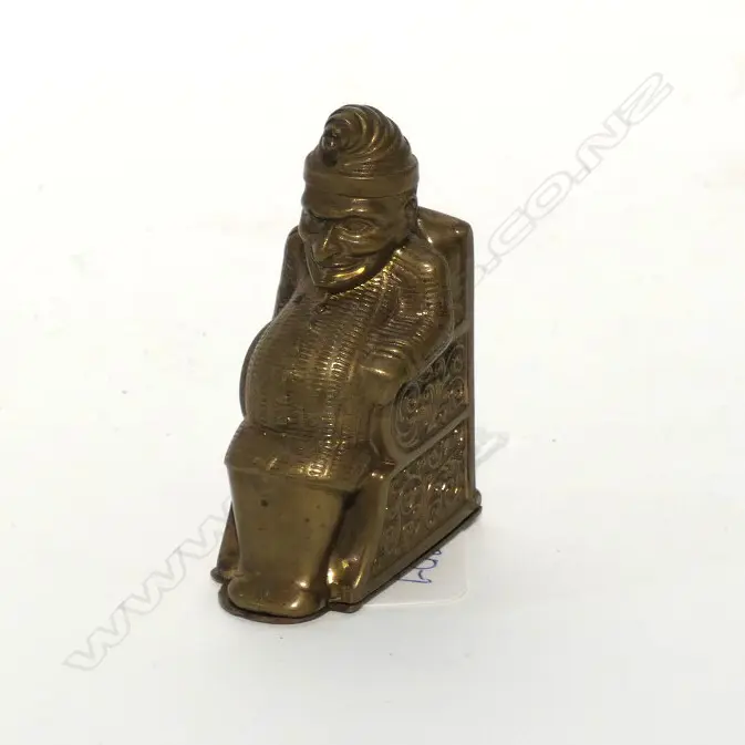 BRASS MR. PUNCH VESTA CASE Image 1++