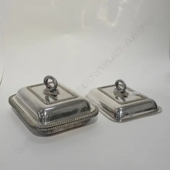 TWO EP ENTREE DISHES AND COVERS L. 280MM