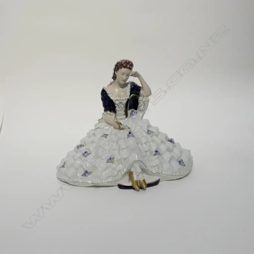ROYAL DUX FIGURINE Image 1++