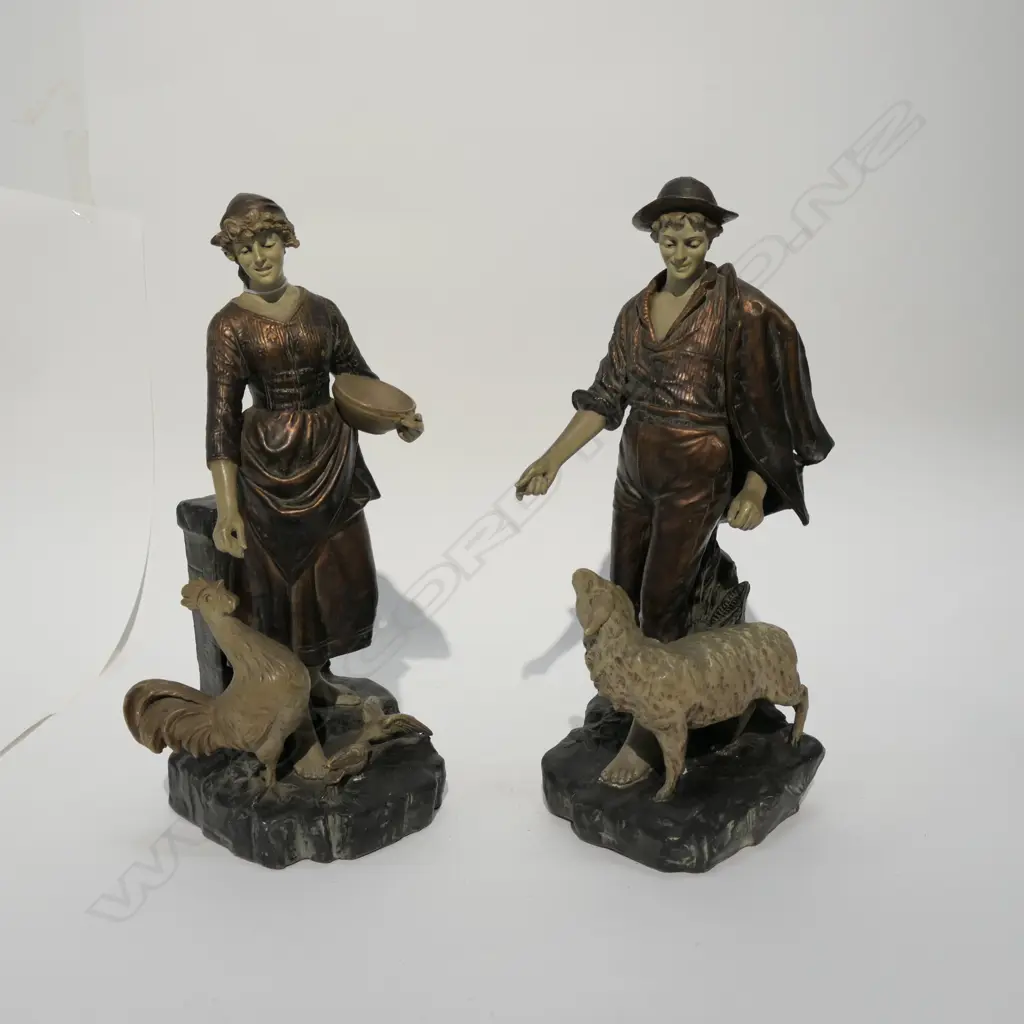 PAIR AUSTRIAN FIGURES Image 1++