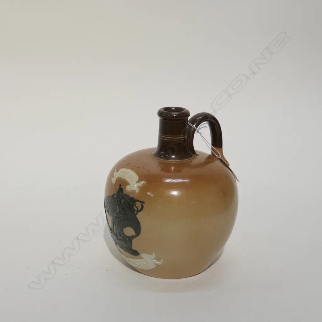ROYAL DOULTON STONEWARE 'SPECIAL HIGHLAND WHISKY' FLASK Image 1++