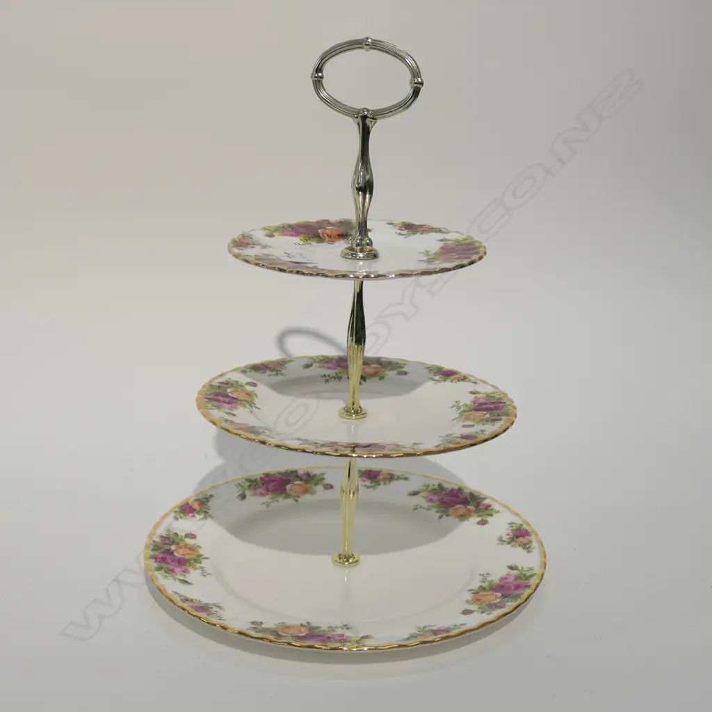 ROYAL ALBERT OLD COUNTRY ROSES, 3 TIER CAKE STAND Image 1++