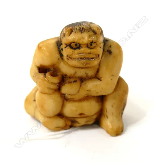 ANTLER CARVED JAPANESE NETSUKE 