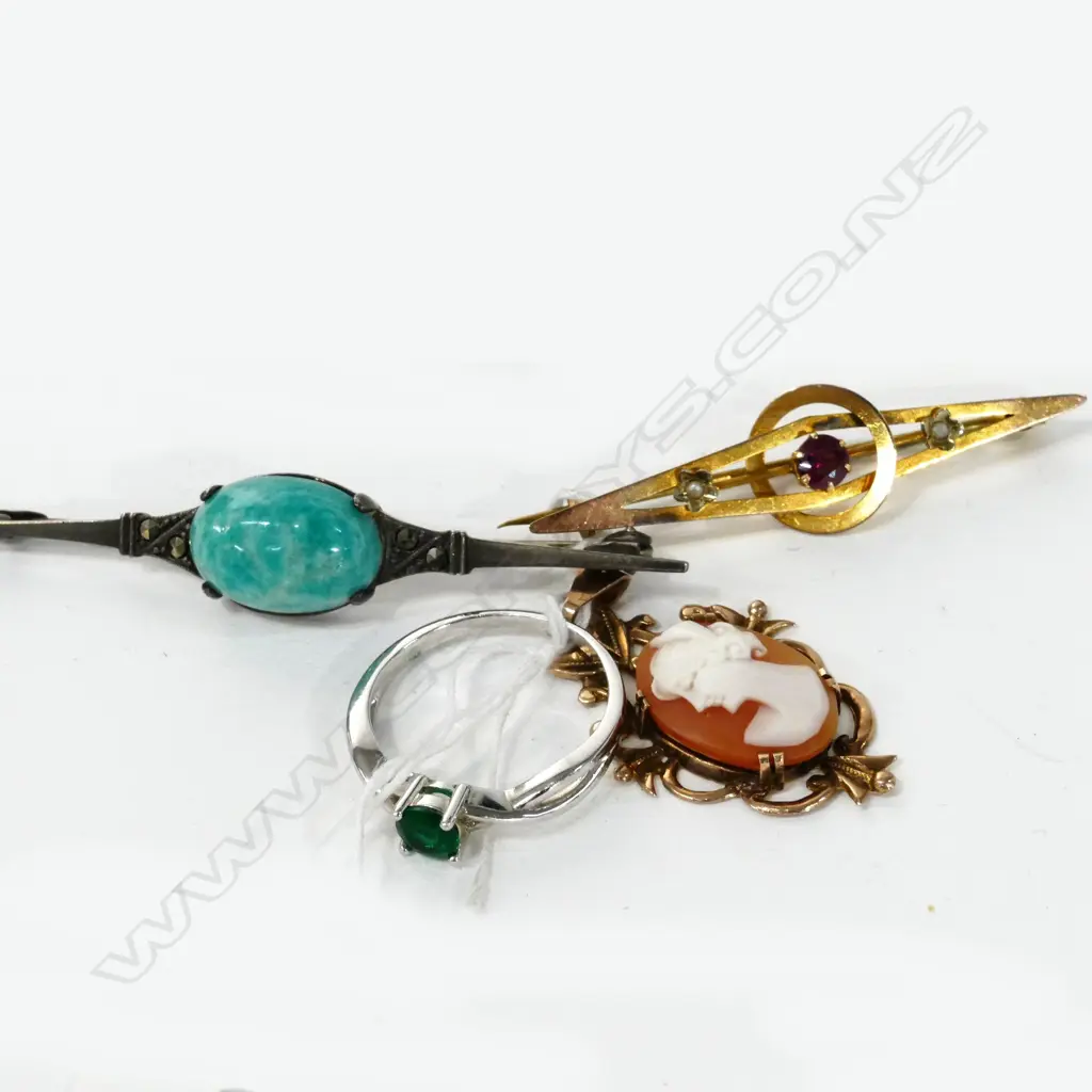 PCT EDW BROOCH & PENDANT ETC Image 1++
