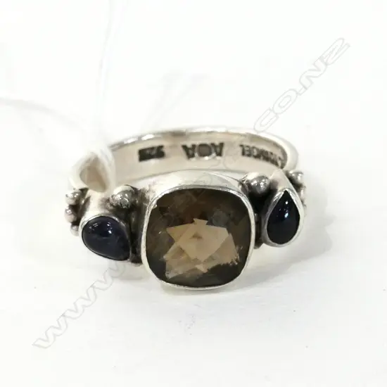 SILVER TOPAZ & UNPOLISHED SAPPHIRE RING