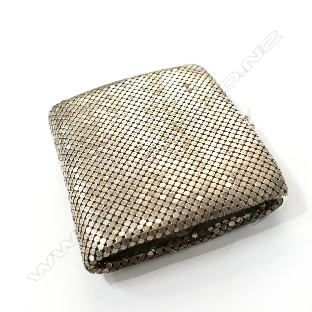 SILVER MESH WALLET Image 1++
