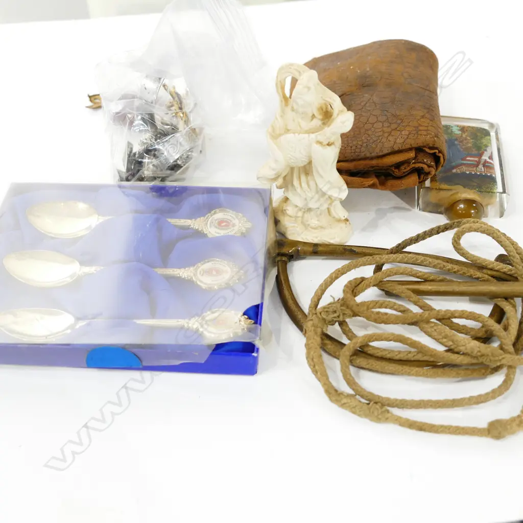 SMALL BOX MISCELLANY Image 1++