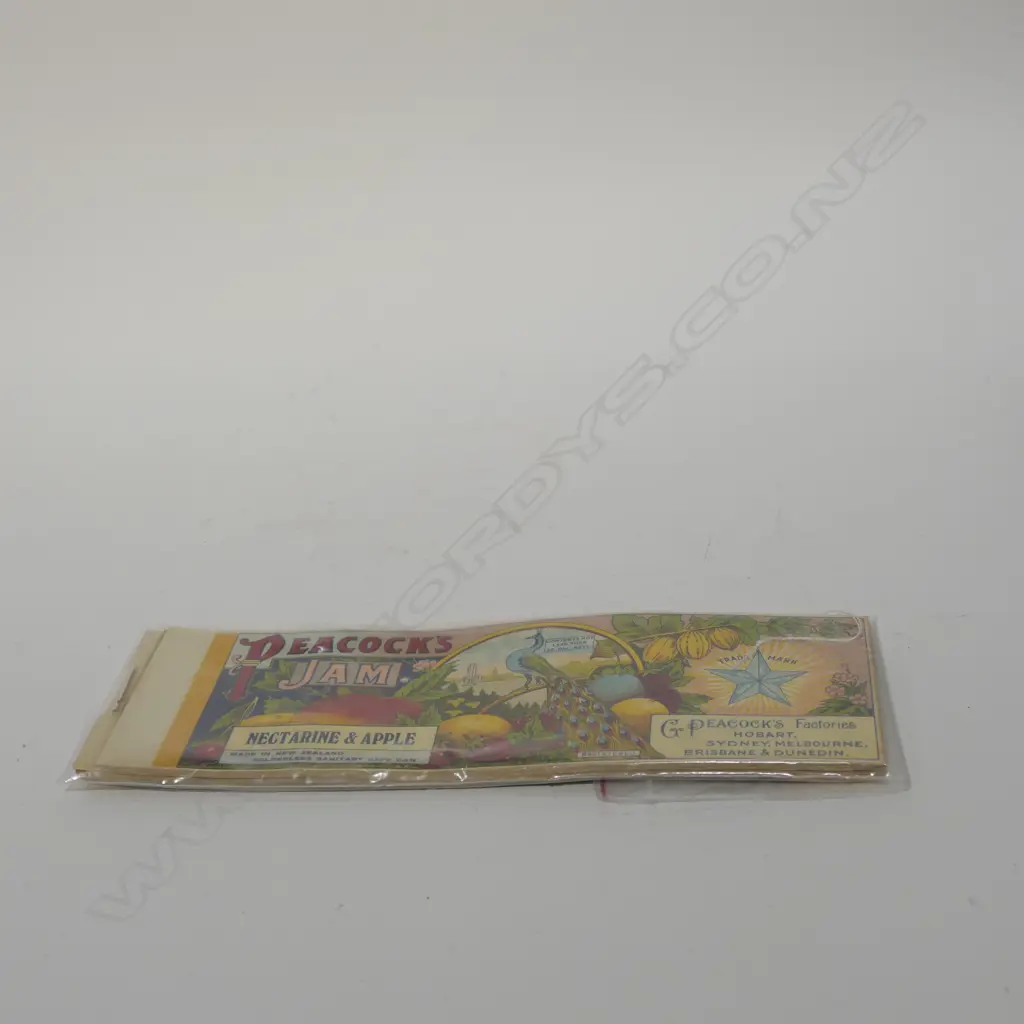 APPROX 40 PEACOCK'S JAM CAN LABELS 'NECTARINE & APPLE' APPROX 100 PEACOCK'S JAM CAN LABELS 'RASPBERRY & APPLE' 315 x105m Image 1++