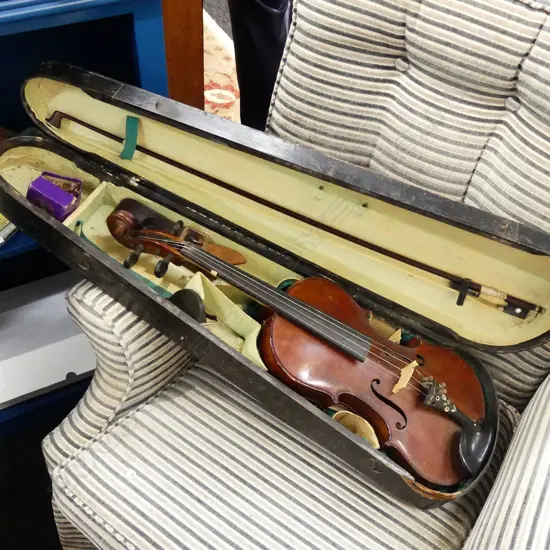 c1890/1900 GERMAN VIOLIN + BOW IN WOODEN CASE