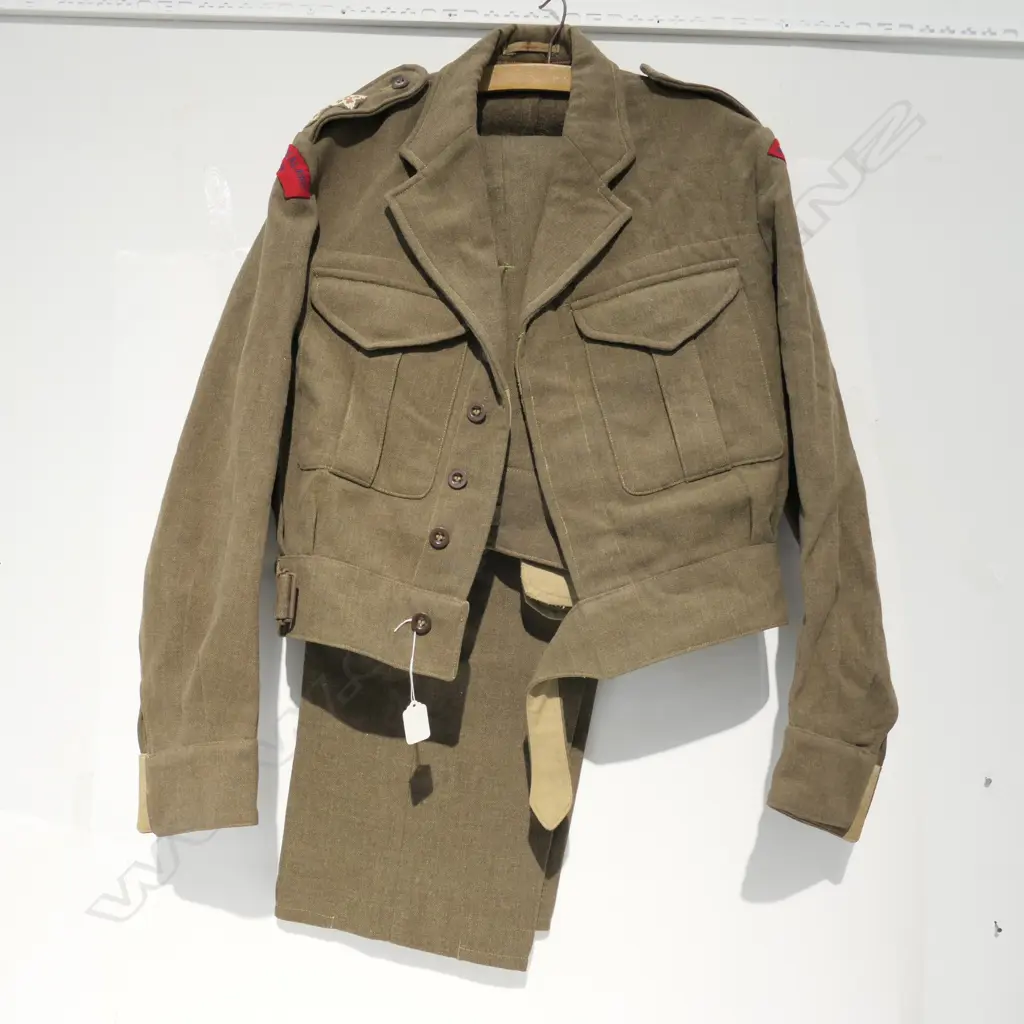 VINTAGE ROYAL N.Z ENGINEERS UNIFORM JACKET AND PANTS Image 1++