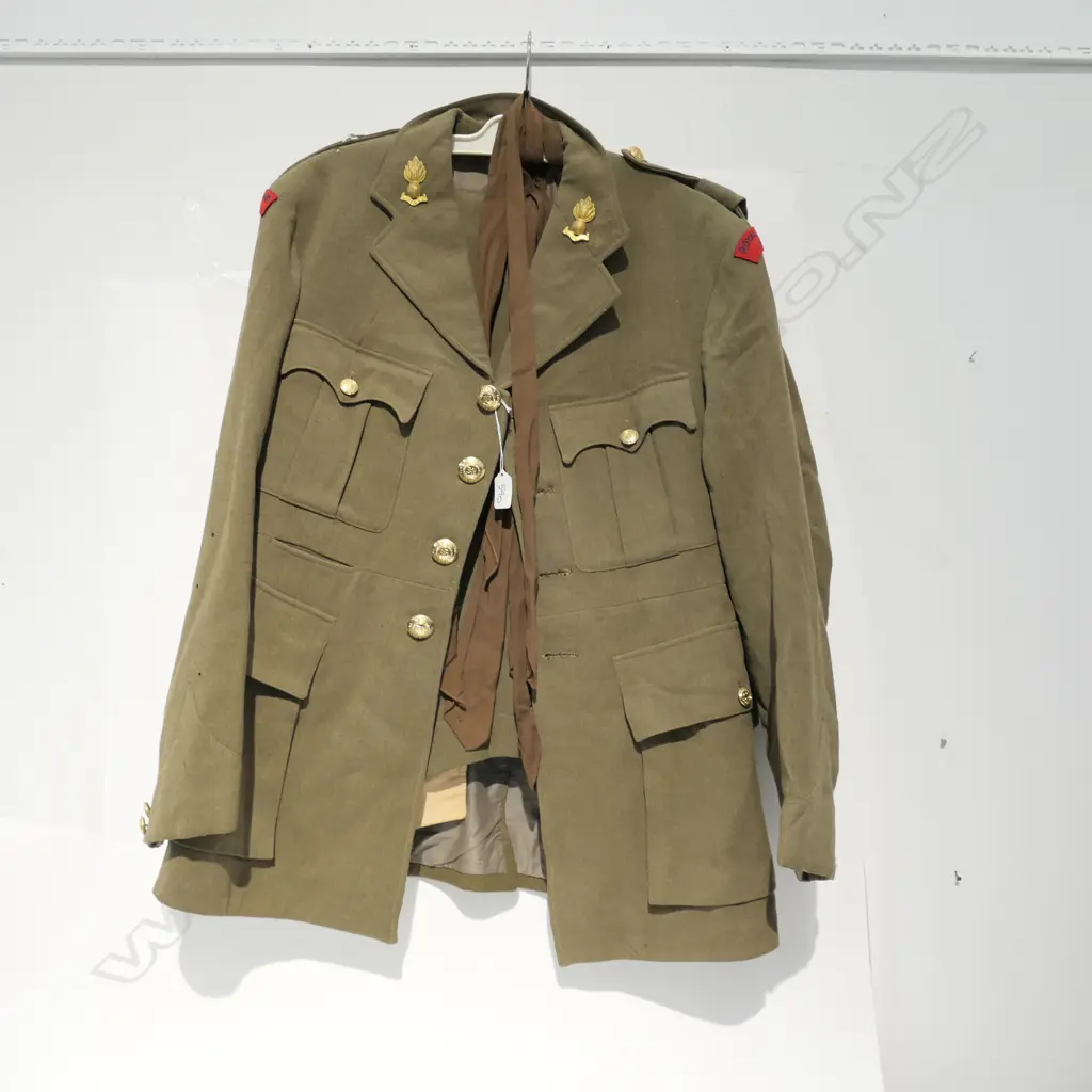VINTAGE ROYAL N.Z ENGINEERS UNIFORM JACKET AND PANTS Image 1++