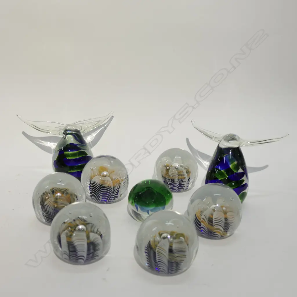 BASKET OF GLASS PAPERWEIGHTS Image 1++