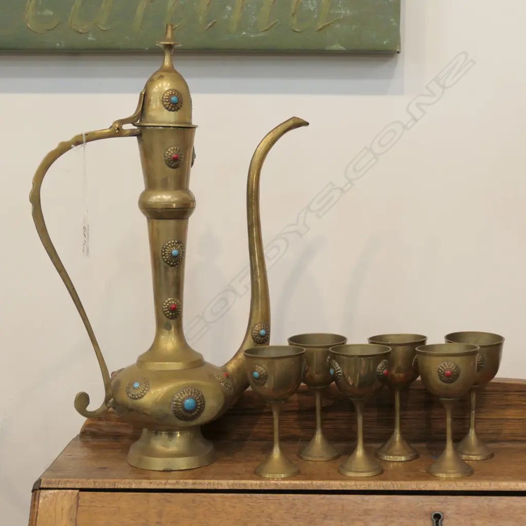 EASTERN BRASS COFFEE POT + 6 GOBLETS CABACHONS Image 1++