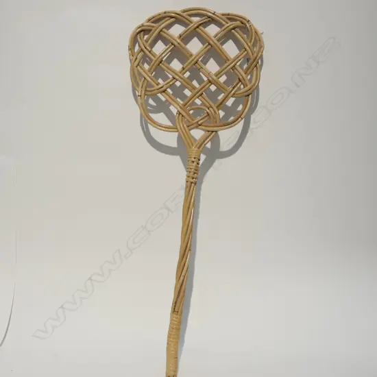 CARPET BEATER L. 680MM