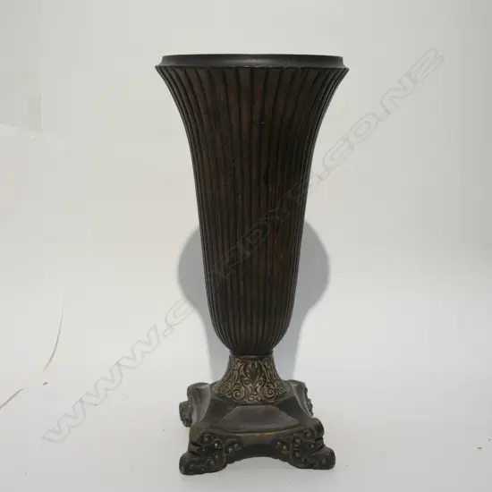TALL DECORATIVE URN H. 480MM