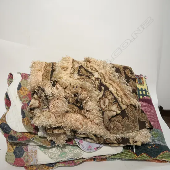 LOT ASST TABLE COVERS AND QUILT ETC