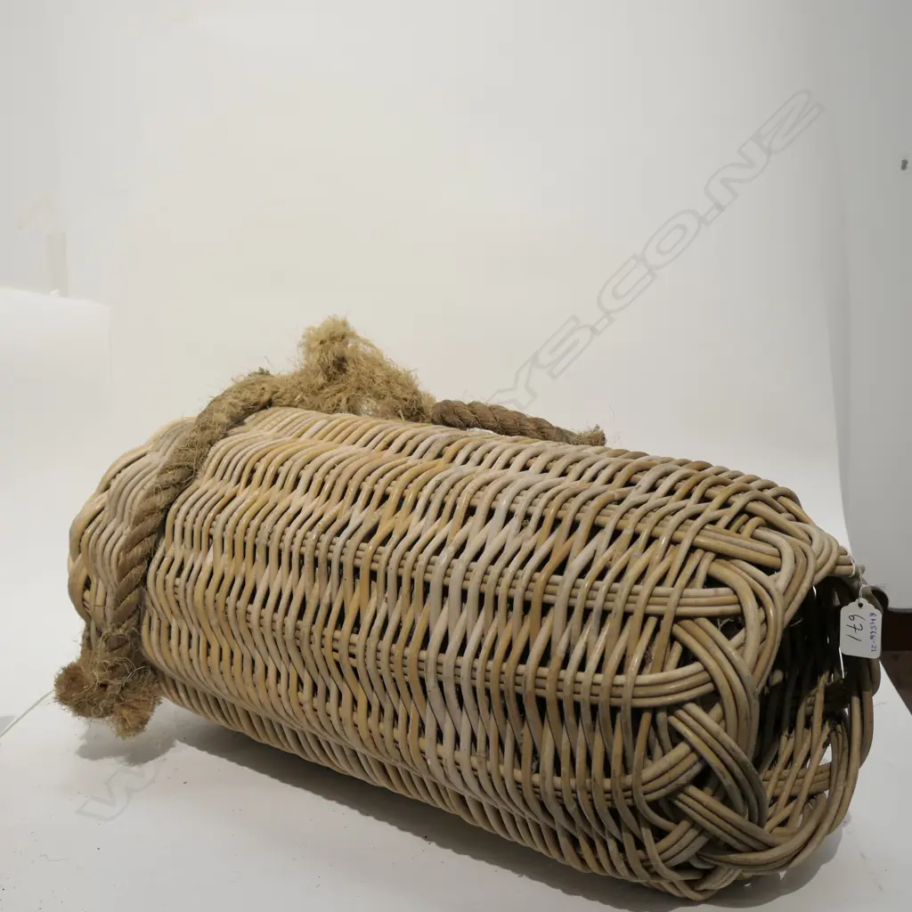 CANE BOAT FENDER H. 590MM Image 1++