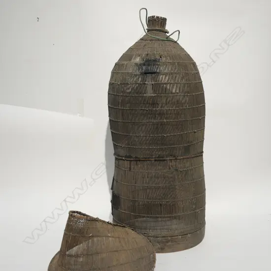 VINTAGE WOVEN FISH / EEL TRAP H. 330MM